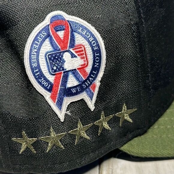 New Era Black Pittsburgh Pirates 2018 Memorial Day on Field 59Fifty SnapBack Cap - Picture 5 of 10